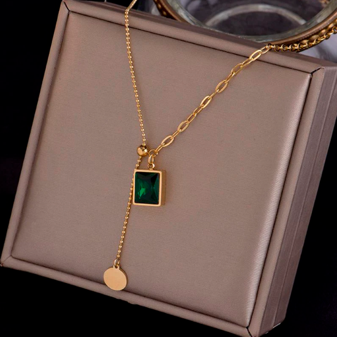 COLLAR ESMERALDA REAL