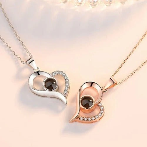 COLLAR TE AMO EN 100 IDIOMAS + CAJA DE REGALO EN FORMA DE CORAZÓN 💖