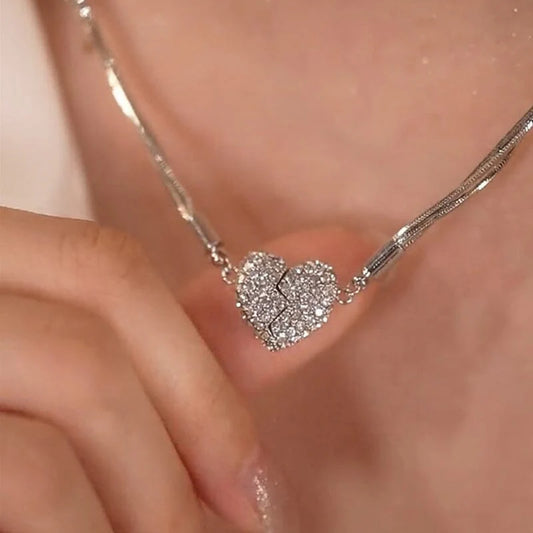COLLAR CORAZÓN MAGNÉTICO DIAMANTES