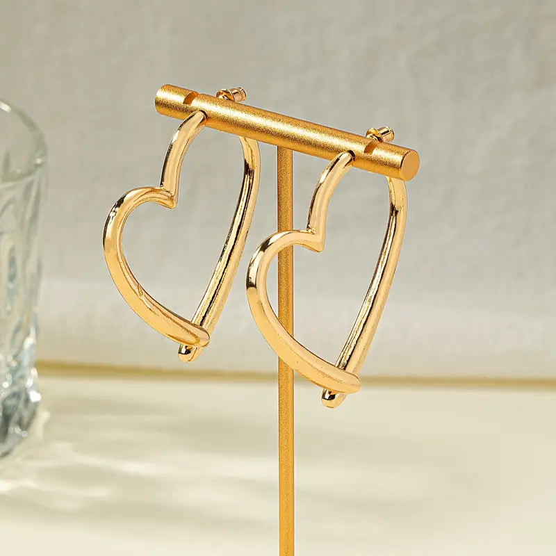 ARETES CORAZÓN + CAJA DE REGALO